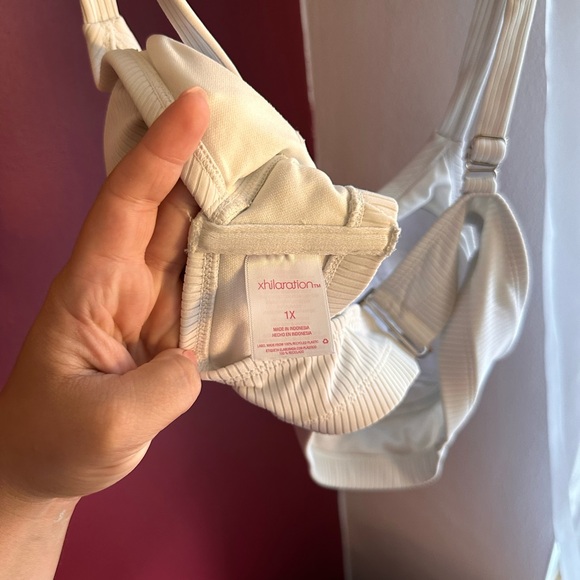 Bathing suit - Picture 3 of 3